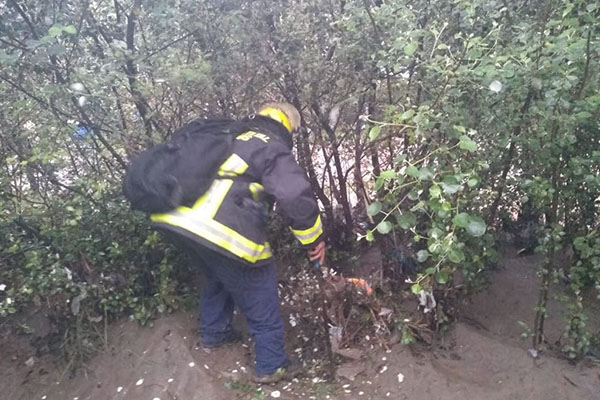 Localizan sin vida a menor que cayó a barranca en Acajete