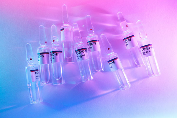 Covax pide tratar por igual a vacunas aprobadas por la OMS y principales agencias de salud