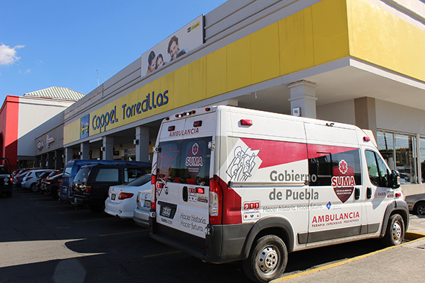 Albañiles remodelaban Coppel Torrecillas cuando tres sujetos entraron a robar
