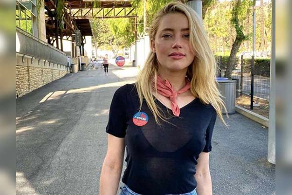 Amber Heard se convierte en madre por medio de un vientre de alquiler