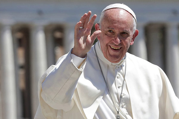 Papa Francisco, hospitalizado para someterse a una cirugía de colon