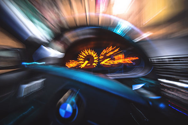 Multan a fabricantes de autos alemanes por limitar competencia tecnológica