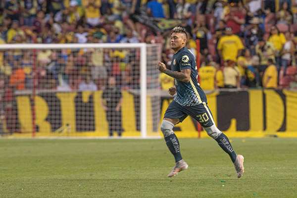 Tras dos cirugías que pusieron en riesgo su vida, Nico Castillo vuelve a “debutar”