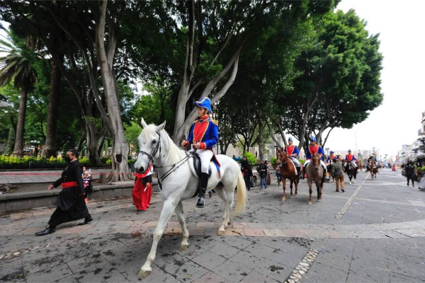 Celebra Ayuntamiento de Puebla 200 años de la leyenda del Chile en Nogada