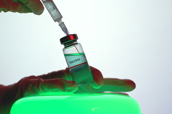 Fármaco ruso reduce 10,000 veces presencia del coronavirus en animales