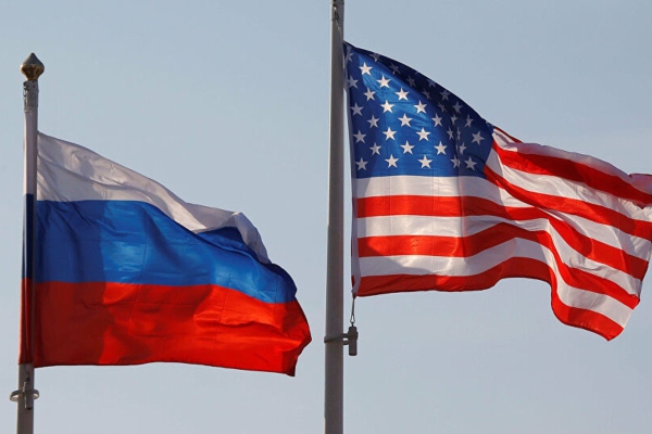 Putin y Biden discuten por teléfono asuntos de seguridad cibernética y Siria