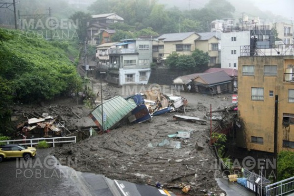 Japón ordena la evacuación de 365,000 personas por lluvias torrenciales