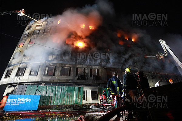Ascienden a 92 los muertos en incendio de un hospital en Irak