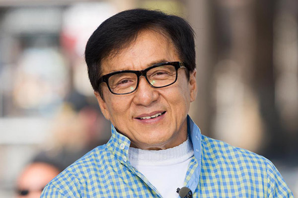 Jackie Chan quiere ser miembro del Partido Comunista chino: "Lo que promete, lo logra"