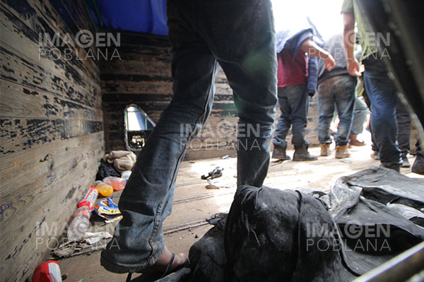 Indígenas retienen en Oaxaca a 45 guardias y policías judiciales