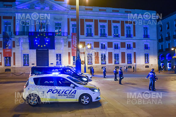 Regiones españolas vuelven a imponer toque de queda por repunte de COVID