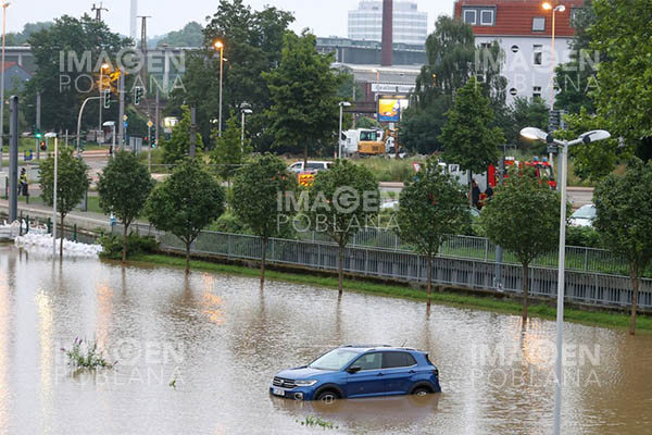 Sube a 36 el número de muertos por inundaciones en Bélgica