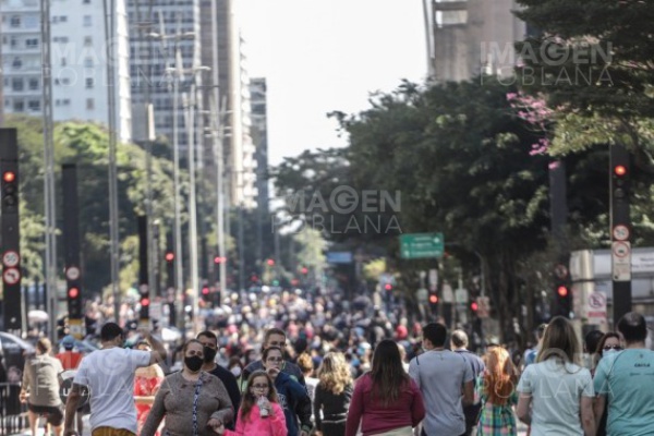 La cuarta parte de casos de COVID-19 y el 40% de muertes ocurren en América