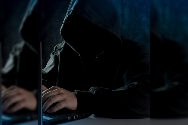 Defensores de libertad de prensa demandan suspender venta de software espía