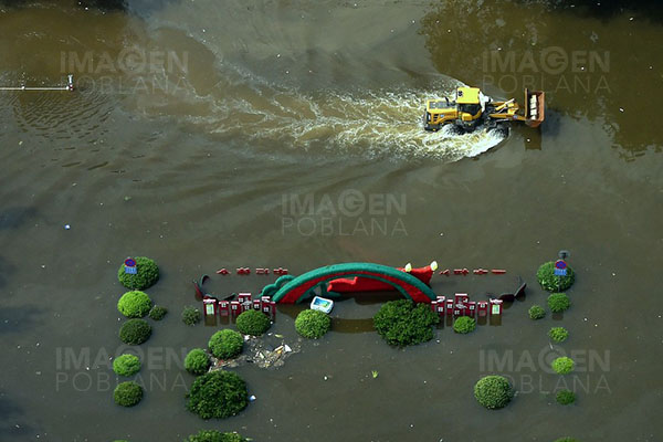 13 millones de afectados y 11,000 mdd en daños: las inundaciones azotan a China
