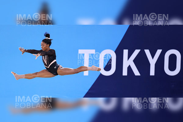 Gimnasta estadounidense Biles se retira por un “problema médico”