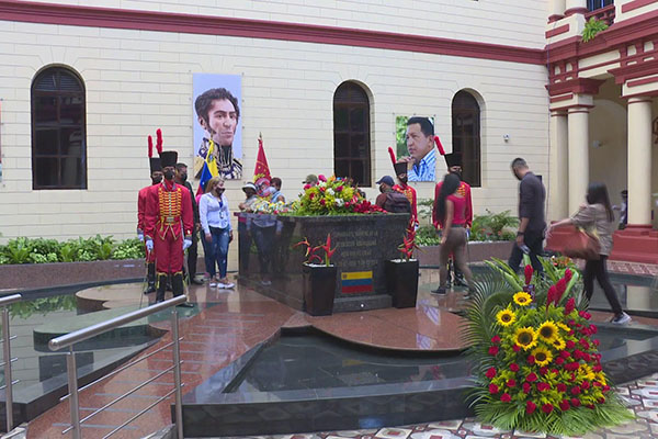 Venezolanos recuerdan a Hugo Chávez a 67 años de su natalicio