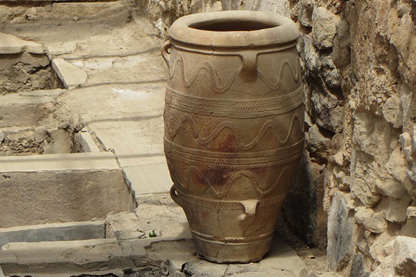 EU incauta cargamento con piezas arqueológicas mexicanas