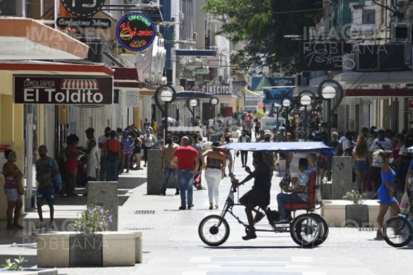 Buque de la Armada de México arriba a Cuba con ayuda humanitaria