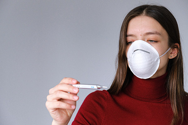 ¿Tener fiebre tras vacunarse es una buena o mala señal?