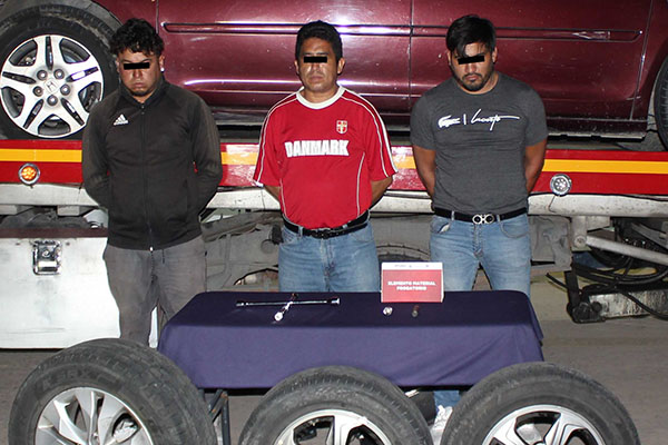 Ladrones de autopartes detenidos tras persecución