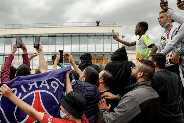 Locura en París por la supuesta presentación de Messi este martes con el PSG