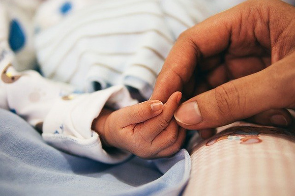 Como Benjamin Button pero en la vida real: la tierna historia de Vito