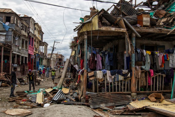 Tormenta tropical amenaza con agudizar la crisis de Haití