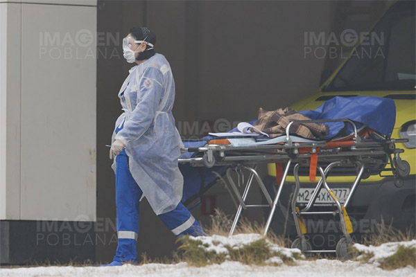 Francia informa de una ola de contagios sin precedentes en sus territorios de ultramar
