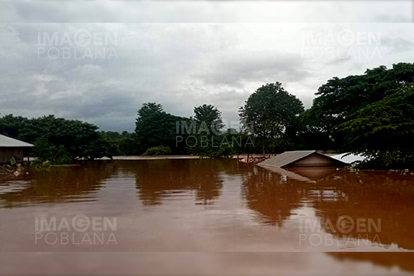 Mueren 17 en inundaciones en provincias turcas de mar Negro
