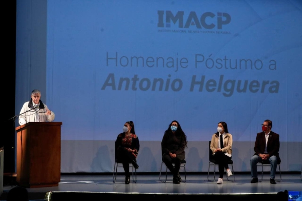 Ayuntamiento de Puebla rinde homenaje póstumo al caricaturista Antonio Helguera