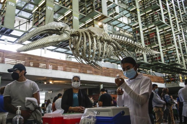 México registra cifra más alta de muertes por COVID-19 en tercera ola