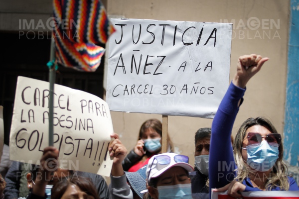 Presas bolivianas protestan contra "privilegios" de expresidenta Áñez