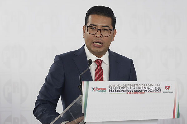 Néstor Camarillo, la “insípida” y única opción para el PRI poblano