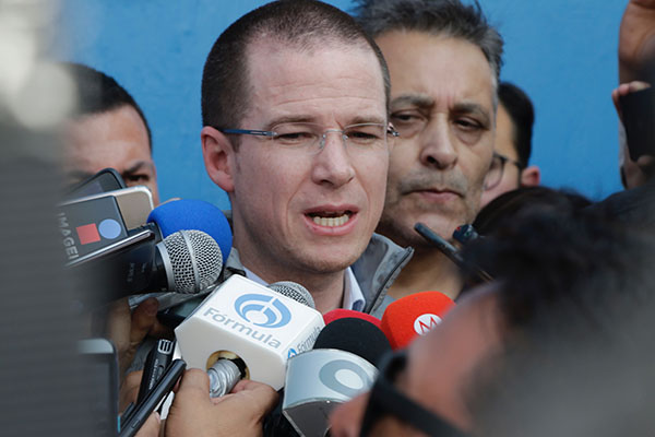 Hacen pública la investigación contra Anaya: le acusan de entregar petróleo a extranjeros