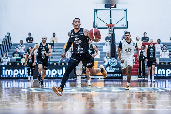 Liga mexicana de baloncesto, única en el país con todos sus integrantes vacunados
