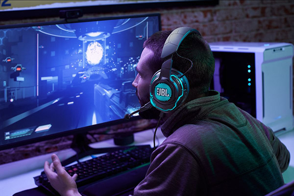 Disfruta el día del gamer con JBL Quantum