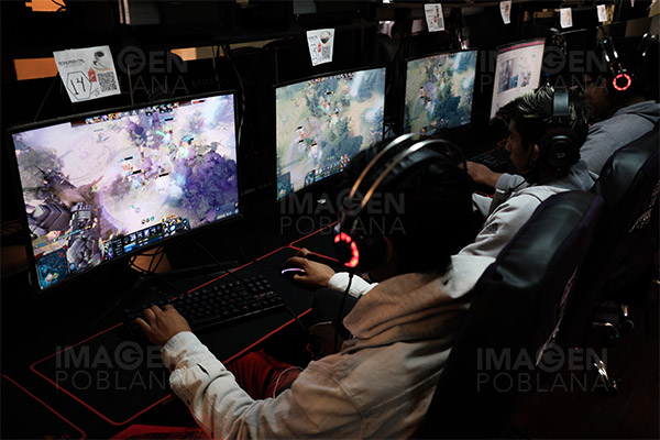 China prohíbe a niños dedicar más de 3 horas por semana a juegos de Internet