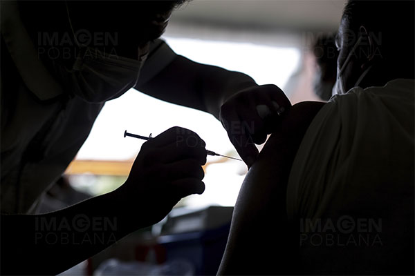México supera las 100 millones de dosis de vacunas contra covid-19, dicen