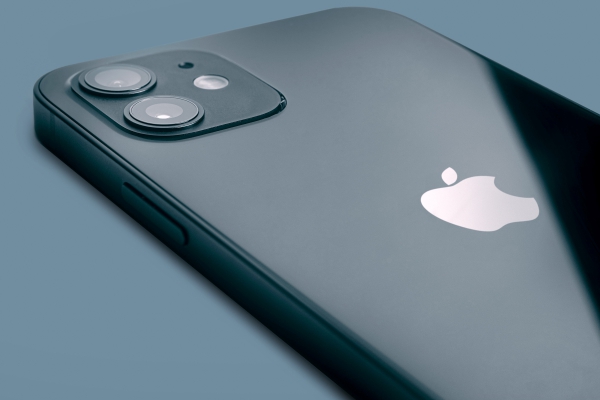 Apple retrasa lanzamiento de polémica herramienta contra la pornografía infantil