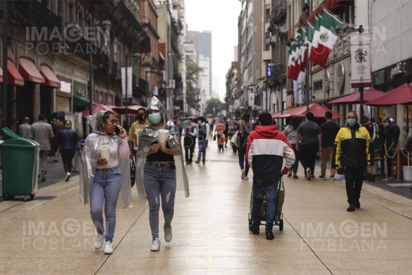 México acumula más de 262,000 muertes por COVID-19