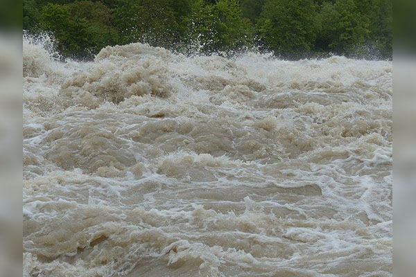 Son 16 los pacientes muertos en hospital inundado de Tula