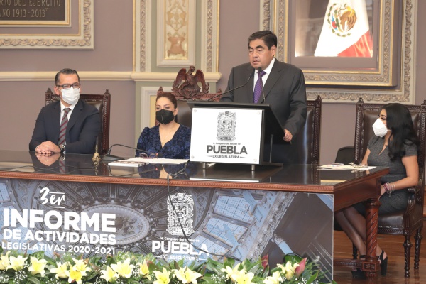 LX Legislatura garantizó la vida institucional y pública de Puebla: Miguel Barbosa