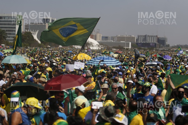 Fuertes protestas en las calles de Brasil contra Bolsonaro