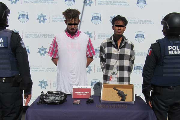Pareja de ladrones cae tras robar un celular