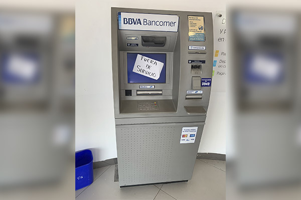 Por más de 12 horas, BBVA presenta fallas en cajeros, app y pagos con tarjeta