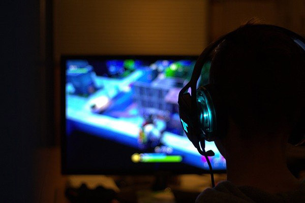 Adolescente pasó dos meses hospitalizado debido a su adicción a Fortnite