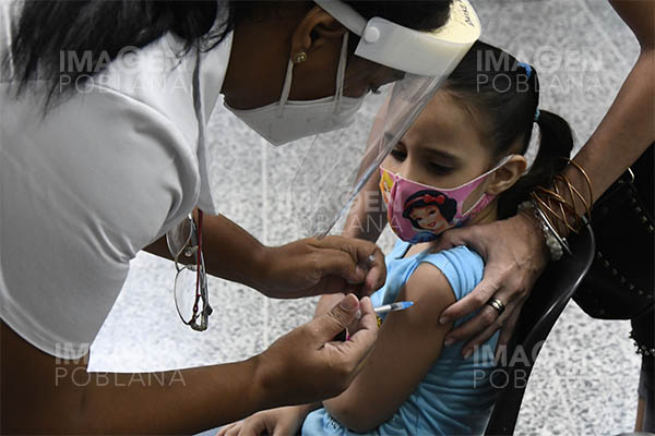 Cuba vacuna contra COVID-19 a niños antes del inicio de clases presenciales