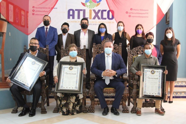 Celebra Atlixco su fundación entregando el galardón “Atlixquense Distinguido 2021”