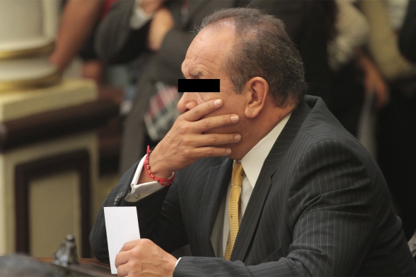 Falsedad de declaraciones , motivo de la detención de Víctor Hugo I.